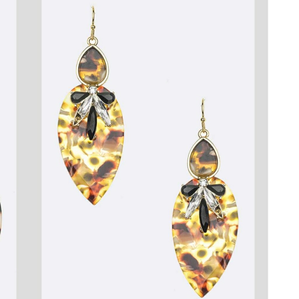 ❤ 4/$15❤ Celluloid Crystal Dangle Earrings